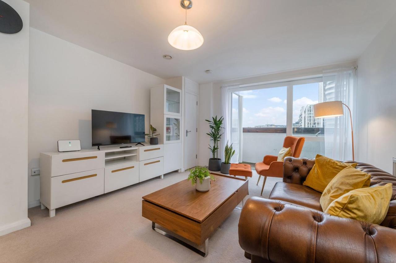 Luxury 2 Bedroom Large Balcony 5 Minutes To Kensington, Holland Park, Westfield Shopping Centre, Portobello Market Лондон Экстерьер фото